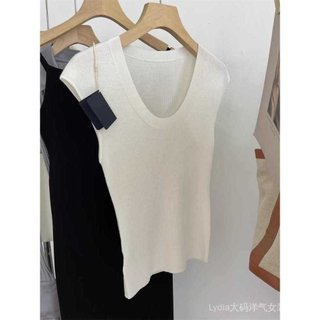 Áo Thun Không Tay Nữ Cổ Chữ U Chất Liệu Silk Lạnh, Thiết KếSlim-Fit, Sang Trọng Cho Mùa Hè