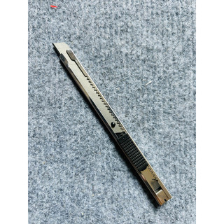Dao rọc giấy thân nhôm sử dụng lưỡi dao kích thước 9mm WOKIN 300102 - 300809
