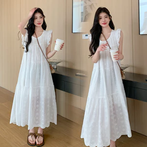 Trang phục bà bầu mùa hè màu trắng rỗng Váy bay nhỏ