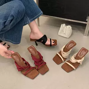 TT 2026 Phong Cách Mới Mũi Vuông Cao Gót Dép Flip-Flops Nữ Mùa Hè Sang Trọng Mở Ngón Chân