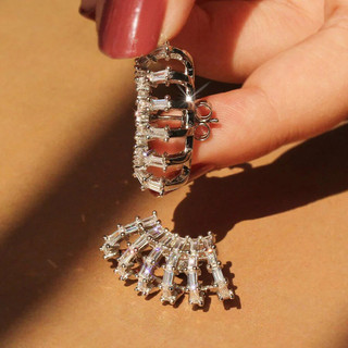 Châu Âu Mỹ ins Phong Cách Mới Rỗng Zircon Hình Học Bông Tai Nữ