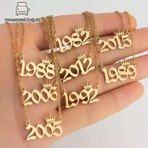 Vương miện cá tính từ năm 1980 đến 2019, phù hợp cho ngày đặc biệt, phong cách cổ điển thời trang Việt Nam