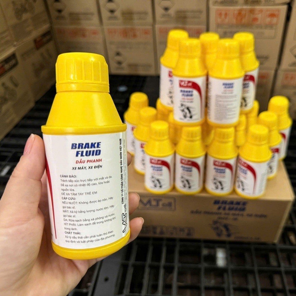 Dầu Phanh, Dầu Thắng dành cho xe máy, xe điện BRAKE FUILD Victrta Cao Cấp 200ml