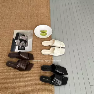 TT Phong Cách Hàn Quốc Mũi Vuông Xếp Ly Flip-Flops Nữ Mùa Hè 2026 Dép Đế Bằng Giày Nữ Thời Trang Thoải Mái