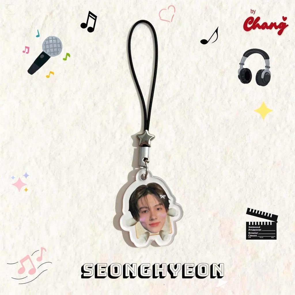 Móc treo điện thoại Cortis ver 1 BY CHANG - MDTVER1