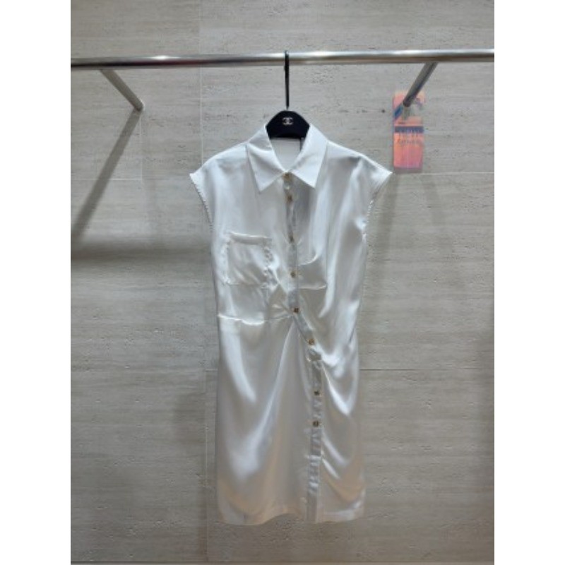 Váy nữ mới có ve áo, nút nghỉ giữa ngày và Tencel không đều