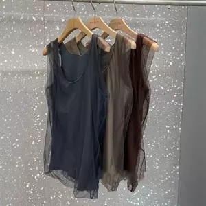 Áo yếm mùa hè Plus Size Nữ Mùa hè Phong cách mới Gạc Thiết kế Fat MM Cổ tròn giả hai mảnh