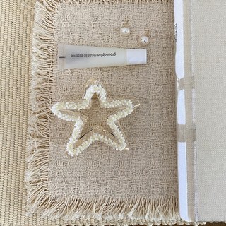 Mới Niche Thiết Kế Đính Hạt Ngôi Sao Năm Cánh Lấy Kẹp Hàn Quốc Ngọt Ngào Mát Phong Cách Mới Cá Mập Kẹp Tóc Phụ Kiện Tóc