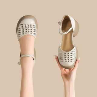 Giày Sandal Rỗng Đế Dày Nữ Mùa Hè 2026 Phong Cách Mới Retro Thoải Mái Giày Sandal Nữ Dây Đeo Bằng La Mã Dép