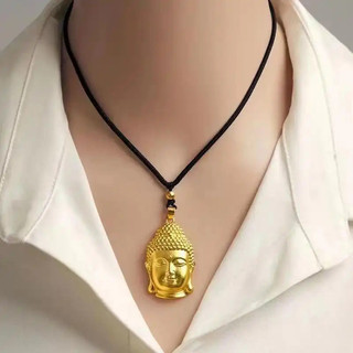 Vòng cổ, có mặt dây chuyền đầu Phật Shakyamuni làm bằng vàng khai thác từ trầm tích, thiết kế cá tính cổ điển dành cho nữ, với họa tiết "Phật Tathagata mặt trời vĩ đại"
