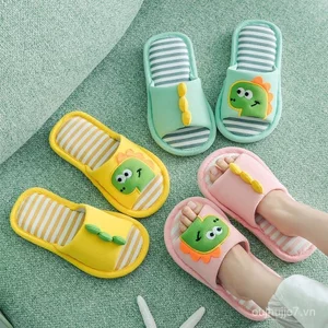 Phong Cách Mới Trẻ Em Vải Lanh Dép Mùa Hè Hoạt Hình Nhà Trong Nhà Khủng Long Trẻ Em Đế Mềm Chống Trơn Trượt Dép Nữ LN0O