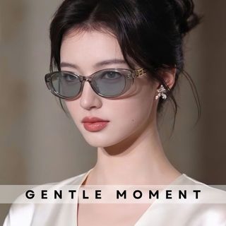 [KOL Live] Kính râm mắt mèo GENTLE MOMENT kính mát chống tia UV thời trang nam nữ phong cách sang trọng GMT228