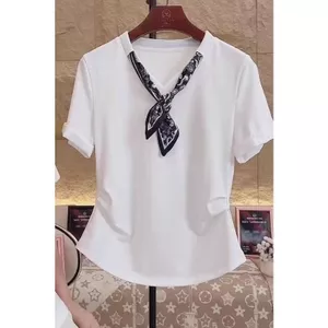 Áo thun ngắn tay cổ chữ v cỡ lớn dành cho nữ mùa hè Phong cách mới béo mm thon gọn hơn