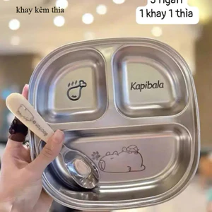 Khay Ăn 3 Ngăn Hình Cappybara Cho Bé Kèm Thìa Inox Bộ Khay Ăn 3 Ngăn Tặng 1 Thìa.An Toàn Cho Bé