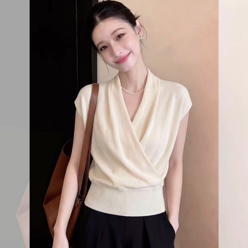 Áo thun nữ tay ngắn khí chất cao cấp phong cách mới mùa hè | Thiết kế thời trang Áo phù hợp, dáng ôm hơn Slim-Fit Cao cấp đi lại thông thường Bán chạy