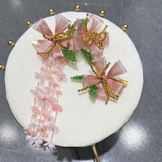 Mũ cô dâu handmade với tua rua, phụ kiện hoàn hảo cho ngày trọng đại