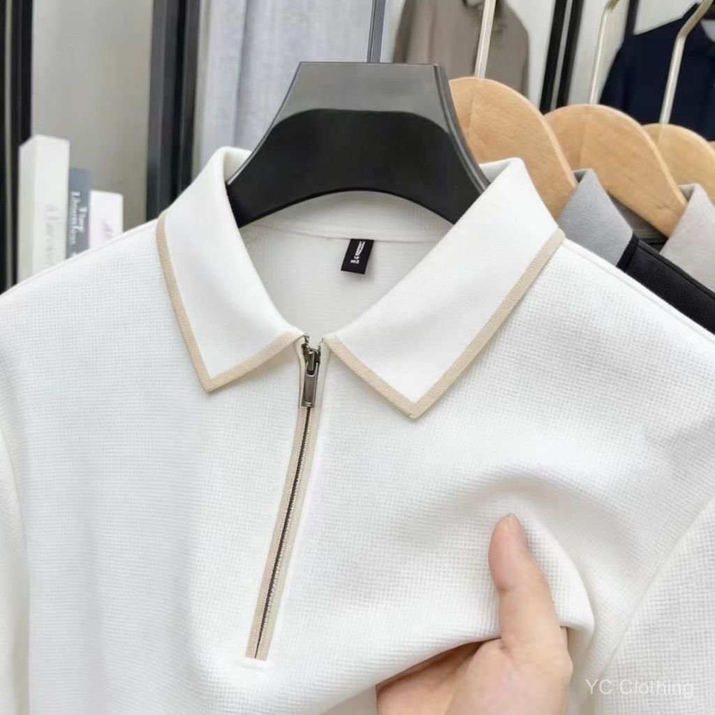 Vải dệt kim bánh quế mới dành cho nam ngắn tay màu trơn cổ rẽ xuống thời trang áo thun nửa tay nam áo polo nửa-zip CGOI
