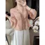 Pure Desire Nữ thần cổ tích Feel Cổ chữ V Đính cườm Áo sơ mi nhỏ đẹp nhẹ cao cấp sang trọng Giảm tuổi phong cách phương Tây Top 2026