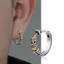 Tính khí cổ điển phong cách Trung Quốc mới 925 mạ bạc hai tông màu hoa văn cá tính và đa năng bông tai nam