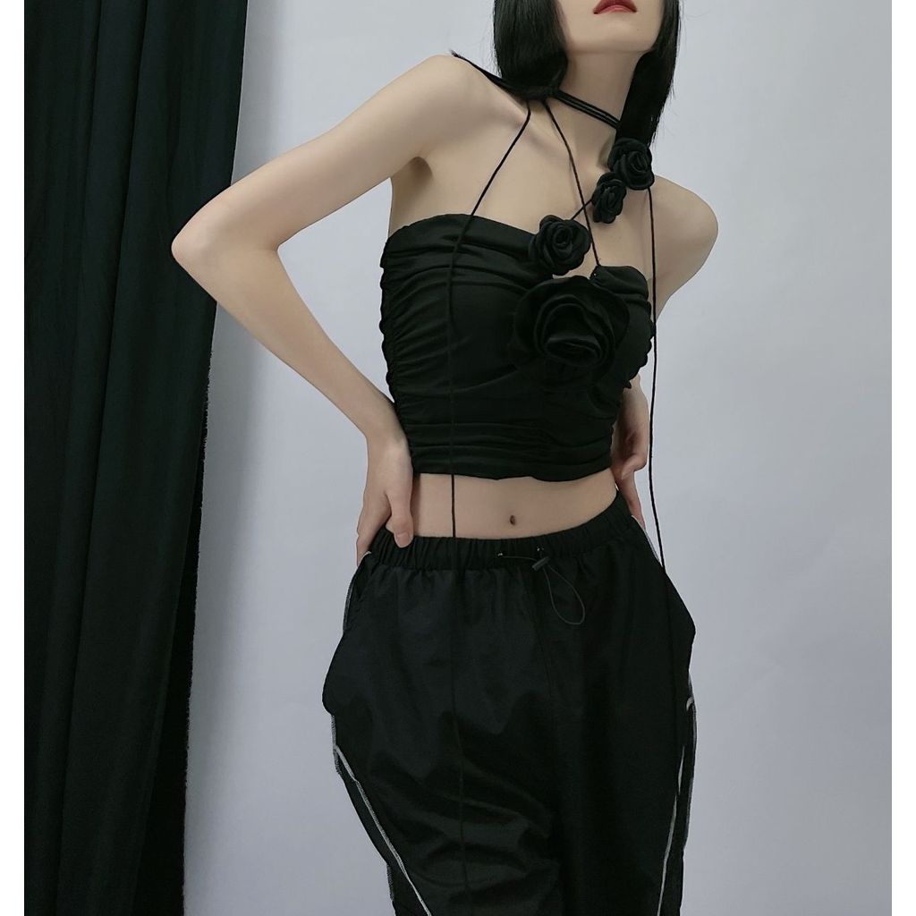 **Milyfashion Áo thun dây cổ dáng ngắn nữ, đính hoa hồng 3D, phong cách gợi cảm đen tuyền, kiểu quấn cổ độc đáo