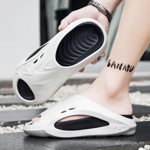 Dép xỏ ngón hai màu chất lượng cao Happy Spaceship