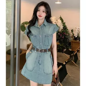 Váy Denim màu xanh nhạt phong cách cổ điển phong cách Hồng Kông