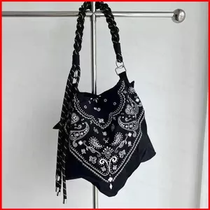 GC2 Retro Thêu Phong Cách Người Nổi Tiếng Túi Đeo Vai Thời Trang Đa Năng Dung Tích Lớn Đi Lại Túi Tote CG2