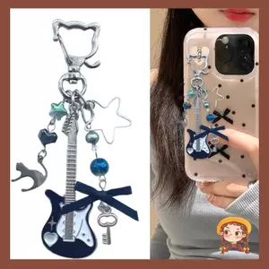 Móc Khóa Hình Đàn Guitar Điện Họa Tiết Mèo Và Hạt - Phụ Kiện Thời Trang