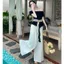 Bộ đồ một vai gồm áo thun ngắn tay và quần ống rộng thiết kế eo cao