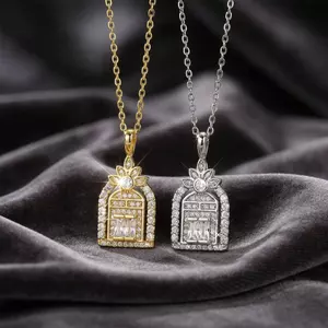 Đáy Cổ Bạc Hà Nội Phong Cách Cổ Điển với Kim Cương và Cấu Trúc Titan, Thiết Kế Elegance Ánh Sáng 26.4cm - 28cm