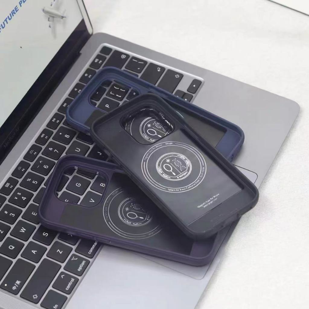 Mẫu Magnum Sợi Carbon Từ Tính Sạc Không Dây Cho IPhone 17 16 15 14 13 12 Pro Max Cho IPhone Carbon Case