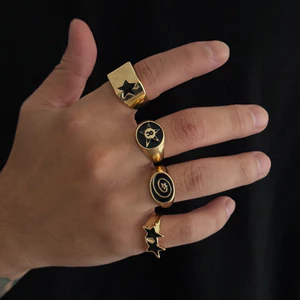 Bộ Nhẫn Nam Ngôi Sao - Vàng / Bạc-Tone Đen Men Star Multi-Ring - Hợp Kim Thân Thiện Với Môi Trường Có Thể Xếp Chồng Đồ Thường Ngày