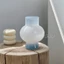 bình hoa thủy tinh màu trắng sữa phong cách pháp cổ điển lọ cắm hoa decor phòng khách sang trọng nghệ thuật thủ công cao cấp