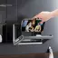Hộp điện thoại di động chống nước trong phòng tắm GCDHome có thể gập lại và xoay để điều chỉnh việc tắm và xem TV trong nhà vệ sinh. Nó có thể xoay và treo trên tường. Nóng