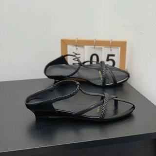 Pháp Mũi Nhọn Dây Đeo Chữ Thập Mở Mũi Sandal Nữ Thời Trang Mùa Hè Niche Thiết Kế Dép Đi Biển