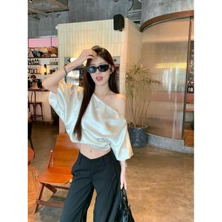 Một Vai Đơn Giản Thường Ngày Ngắn Tay Pháp Satin Cao Cấp 2026 Phong Cách Mới Rốn Lộn Vai Phồng Áo Thun Nữ Màu Be Mùa Hè Mỏng Hơn Nhìn Tất Cả