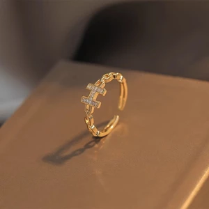 Nhẫn chữ H dành cho nữ - Mạ điện bằng đồng mạ vàng - Dây chuyền rỗng Zircon Inlay - Thiết kế mở có thể điều chỉnh - Kiểu dáng văn phòng hàng ngày Niche sang trọng nhẹ nhàng