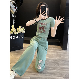 Bộ đồ thời trang thường ngày cho nữ, gồm áo in họa tiết đa năng mùa hè và quần jean rách trẻ trung