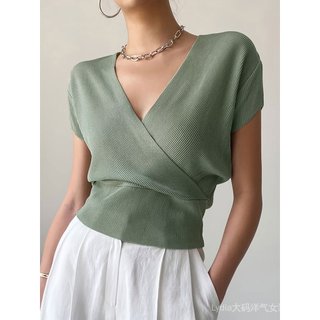 [Giảm giá trong thời gian có hạn] Quần áo nữ cỡ lớn phong cách sang trọng, cổ chữ V, dệt kim ngắn tay dáng rộng, phù hợp mùa hè