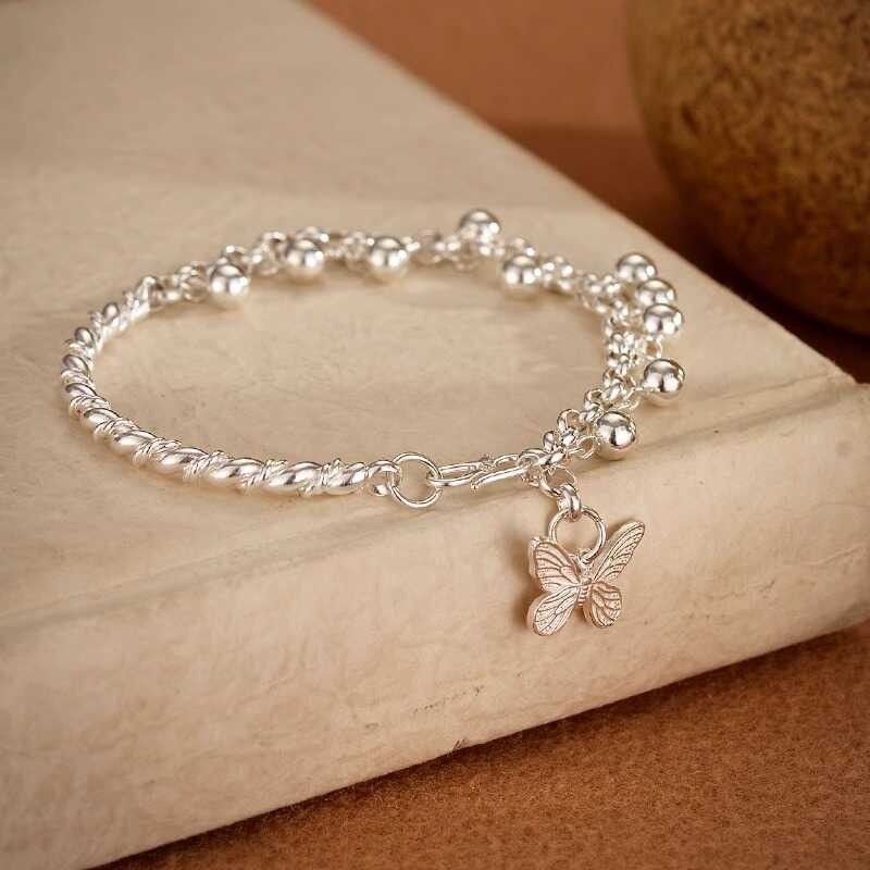 Vòng Tay Bướm Chuông độc đáo, Trang Sức Nữ Hot Trend Phong Cách Tối Giản, Dễ Phối Mọi Trang Phục
