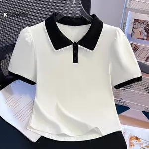 Kiểu Áo Thun Nữ Hàn Quốc với Ren Viền Màu Sắc Tương Phản, Thiết kế Đa Năng Hot Trend