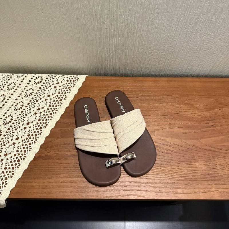 Atikota Dép xỏ ngón nữ, quai nhún, chi tiết kim loại, thoải mái, kiểu dáng thường ngày, thích hợp cho mùa hè.