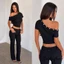 Áo thun nữ tay ngắn cổ xiên slim fit, thoải mái cho mùa hè