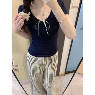 Áo thun tăm cộc tay phối bèo buộc dây cổ tròn . Mẫu mới