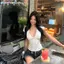 Khung Ảnh Ren Trắng Phong Cách Pháp Gợi Cảm - Bộ Đôi Với Áo Croptop Mùa Hè