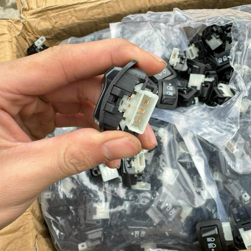 Công tắc đèn xe máy 3 chế độ pha-cos-tắt đèn xe wave A,rs,110,rsx-futrure-vision