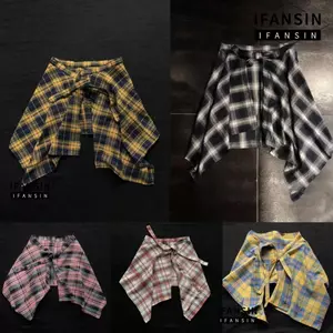 Váy ngắn kẻ sọc nữ, kèm áo sơ mi thắt nơ lưới trắng xanh, phù hợp dạo phố