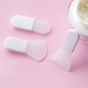 【Roshy】🍧chăm sóc da cọ tán phấn nền Cọ trang điểm mini cầm tay cọ đắp mặt nạ silicon cọ trang điểm.