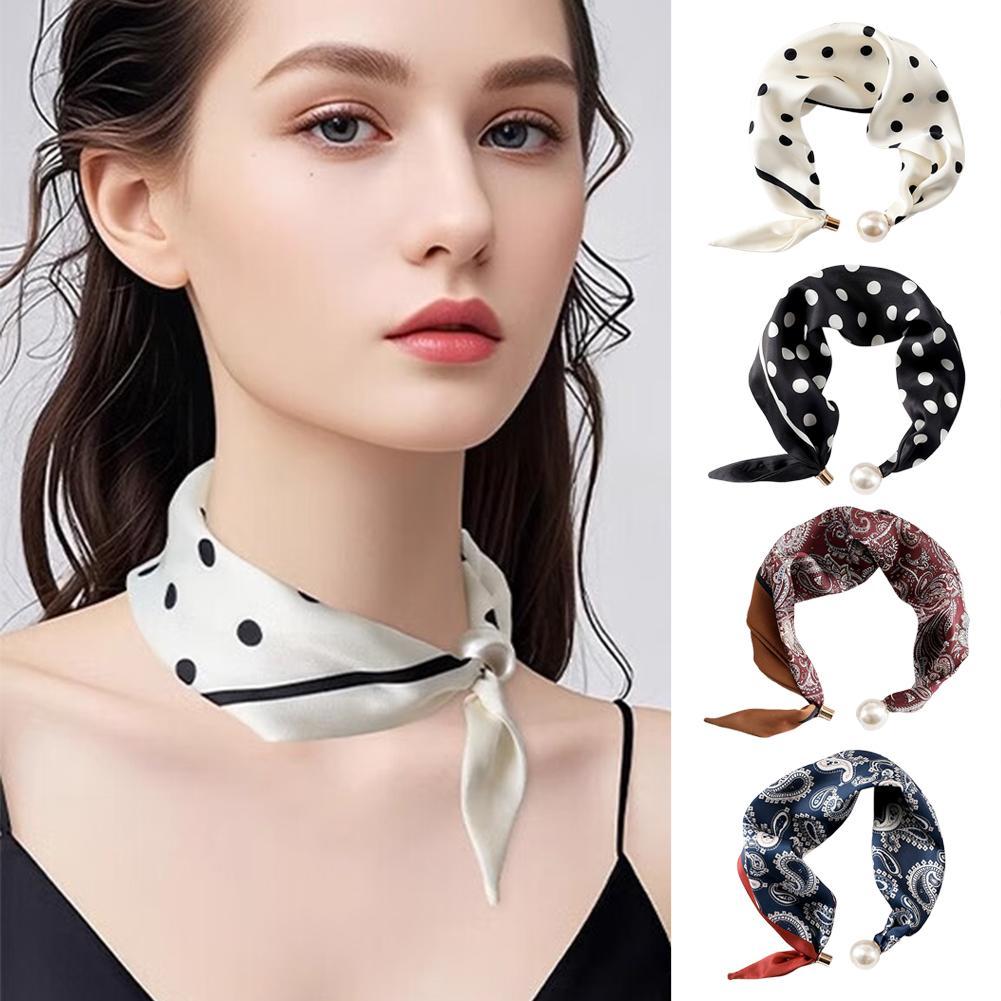 Khăn Vuông Nhỏ Từ Tính Chấm Bi - Phù Hợp Quàng Cổ và Trang Trí