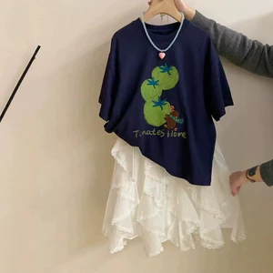 Bé Gái Phiên Bản Hàn Quốc In Chữ Áo Thun Tay Ngắn Mùa Hè Phong Cách Mới Trẻ Em Thời Trang Hoạt Hình Cà Chua In Hình Top